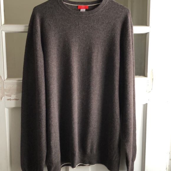 Brand new 100%cashmere sweater. - Picture 2 of 5